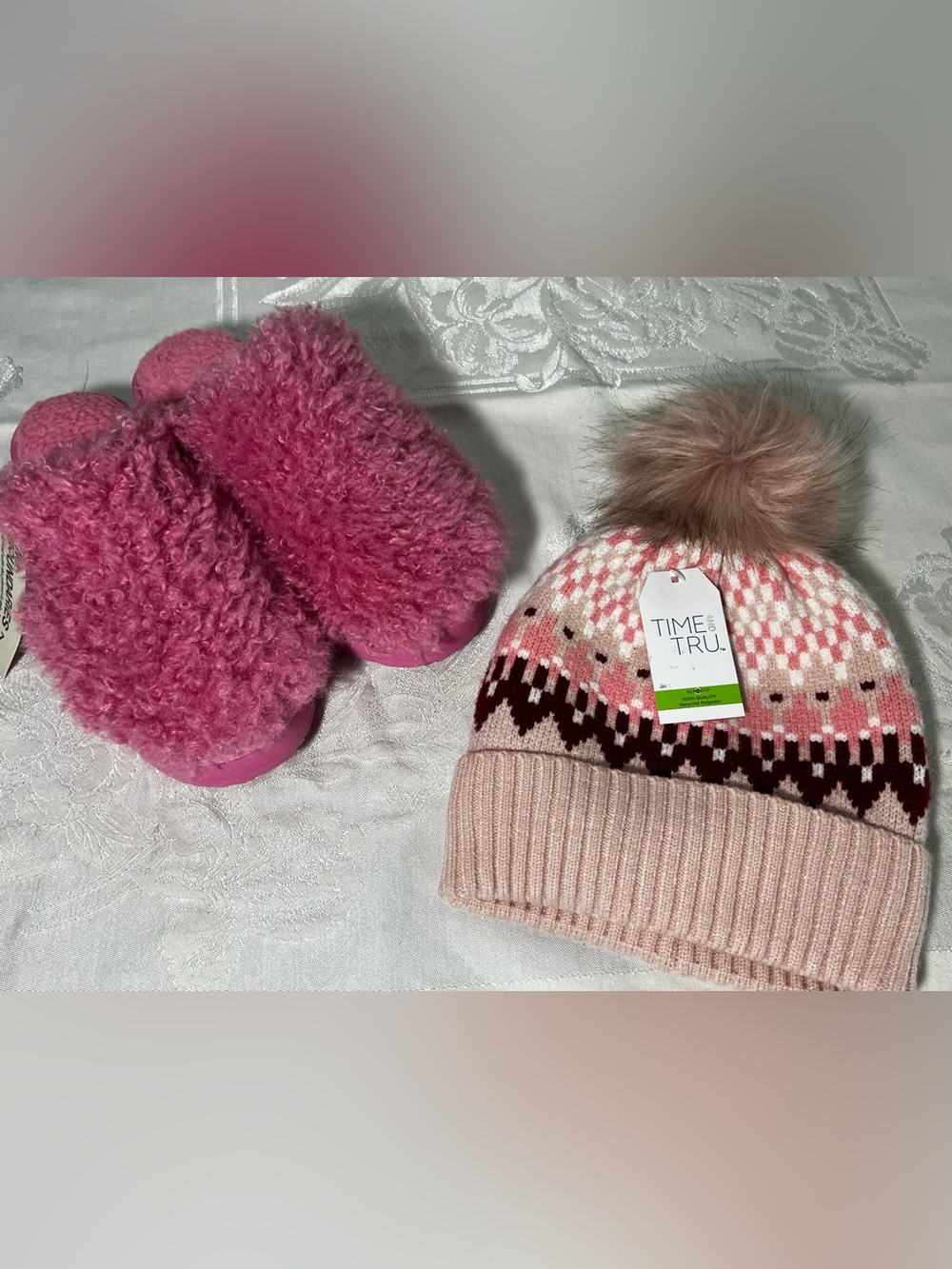 Time and Tru Pink Fair Isle Pom Beanie & Size 7 Fuzzy Slipper Set